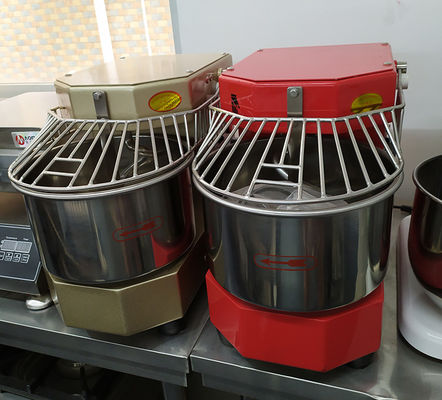 Commercial Kitchen Dough Mixer Stainless Steel Planetary Stand Spiral Mixing Machine