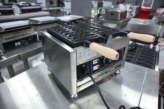 Commercial Taiyaki Maker 110v-220v with Electricity Power Source and Stainless Steel Material