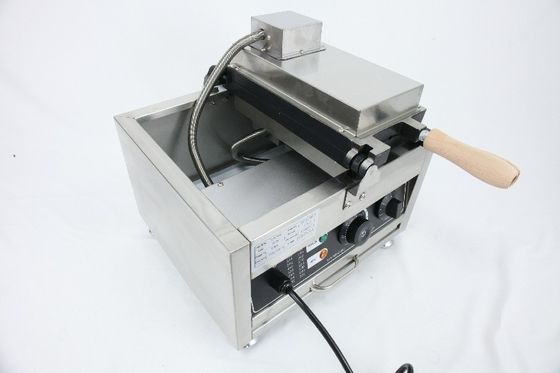 AM-C121 Commercial Electric Non-stick Waffle Maker for Mould Size 1 hole 40*35*20mm